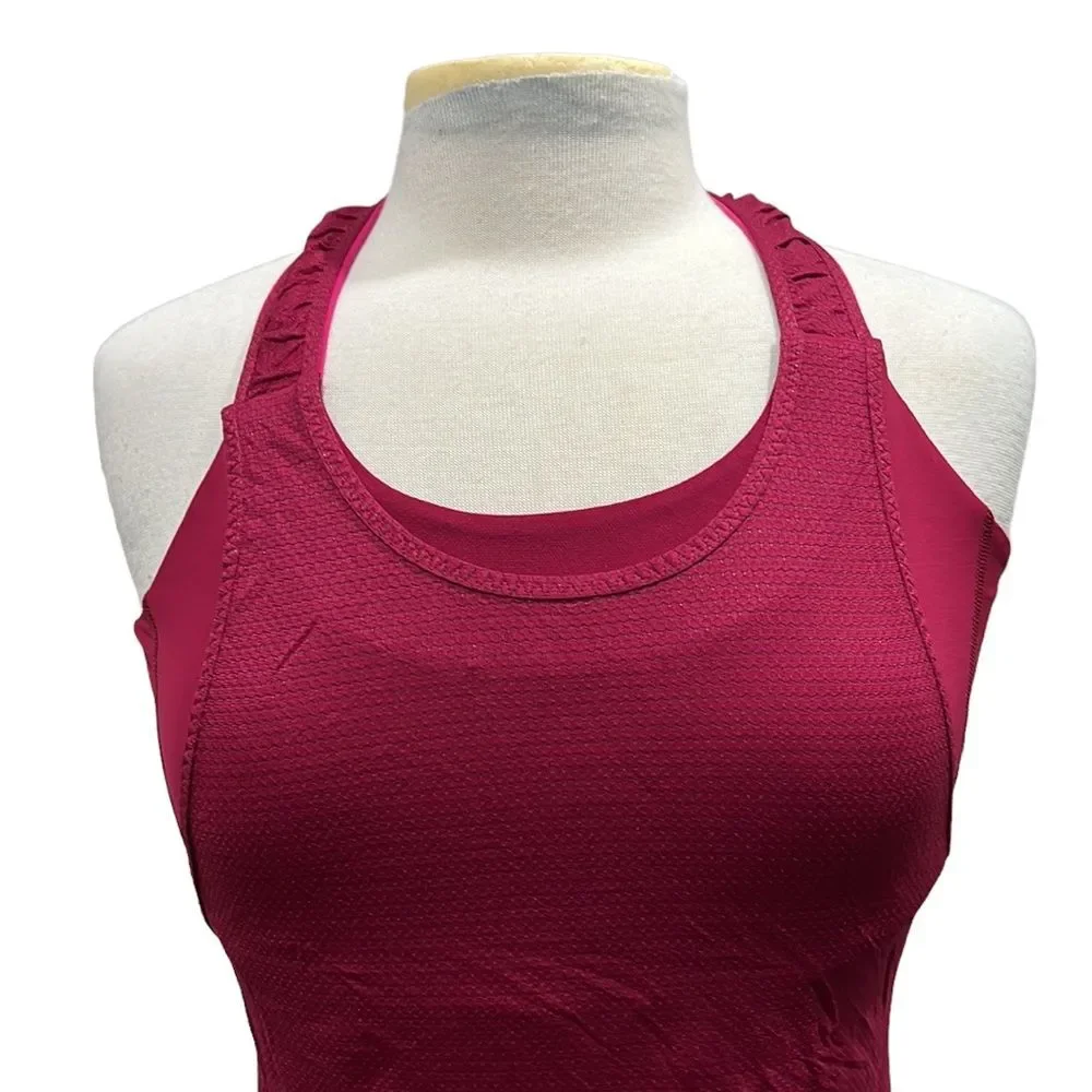 Lululemon Athletica Tank Top with Built-in Bra Size 4